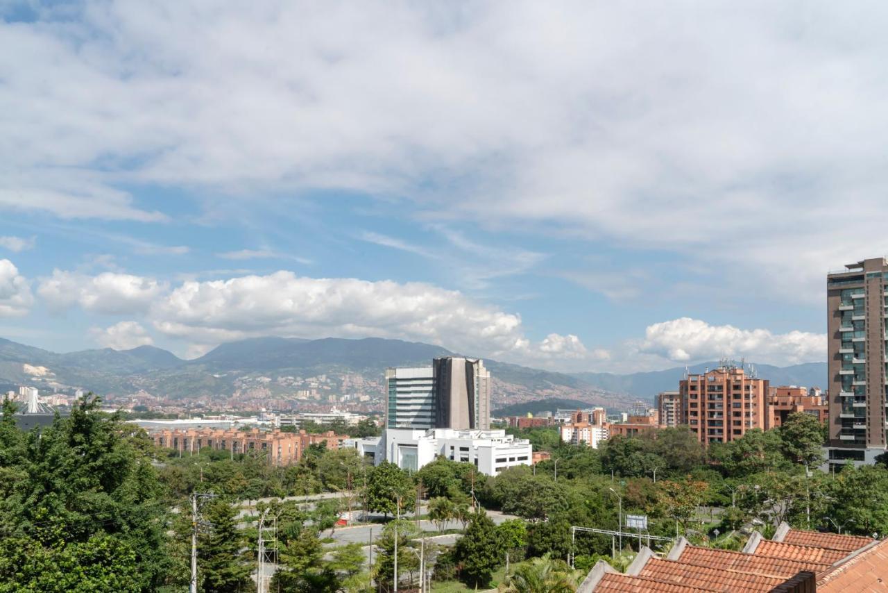 Апарт готель Aptos Alcazar Oviedo By Housy Host Медельїн Екстер'єр фото